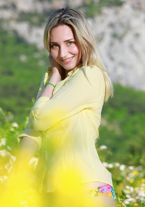 Евангелина, 23 года, 2 размер груди
